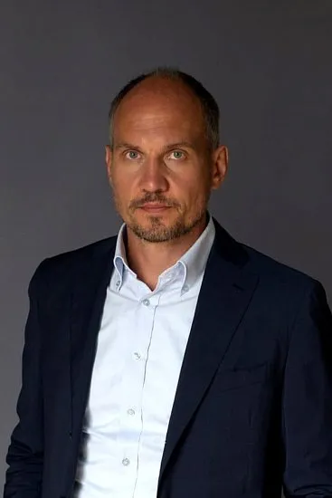 Константин Зотов